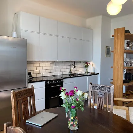 Cozy Luxury Flat In Kallio * Helsingfors
